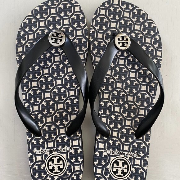 NEW Tory Burch Black Black and Cream Patterned Flip Flops Size 7 - Picture 3 of 5